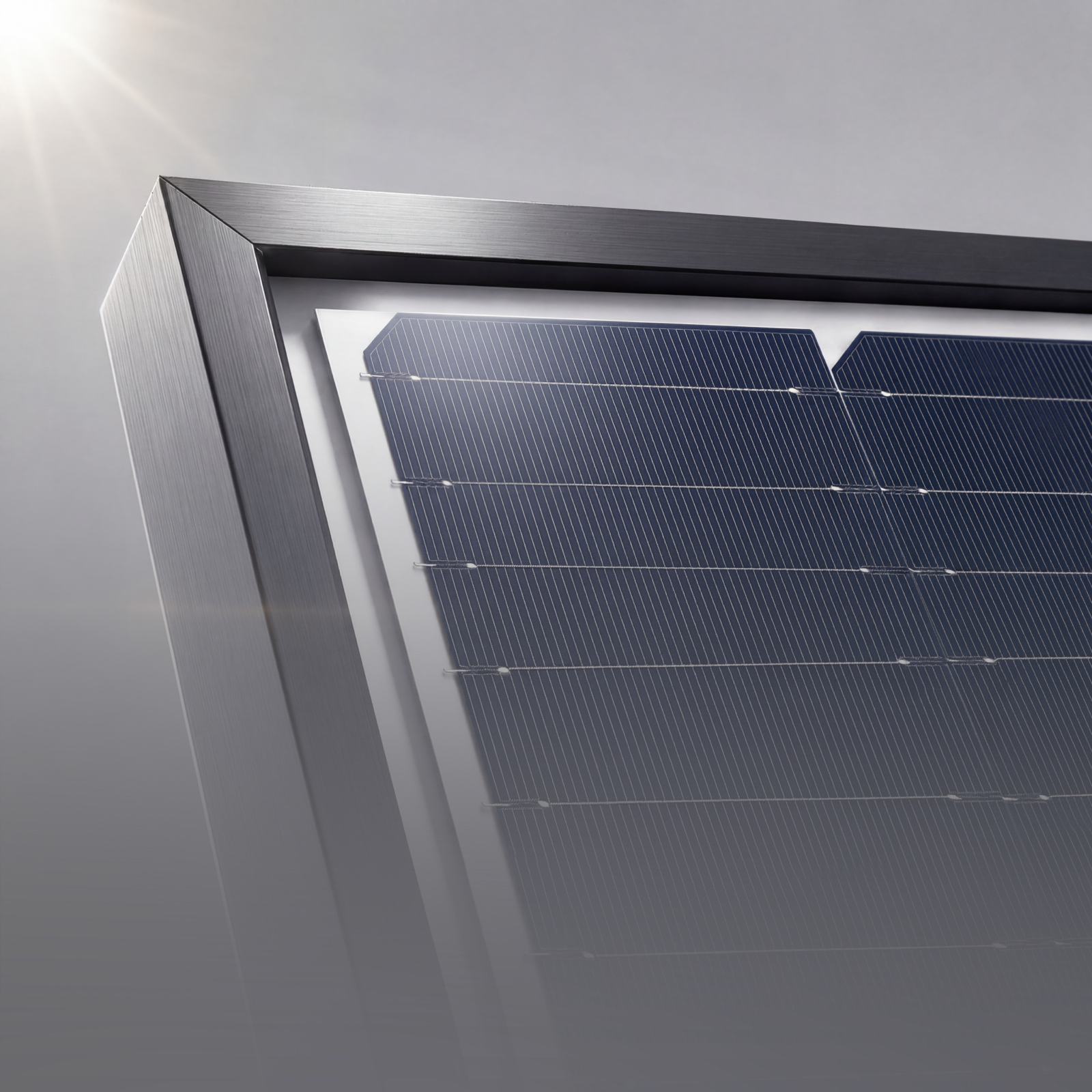 Più autonomia dalla rete con il fotovoltaico